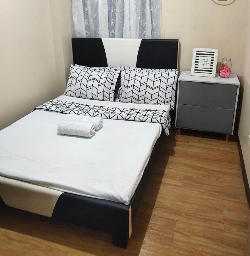 Lancris Residences 2 Bedroom Entire Apartment Near Airport With Pool Paranaque City Kültér fotó